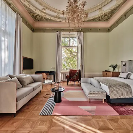 Altus Palace - Destigo Wroclaw