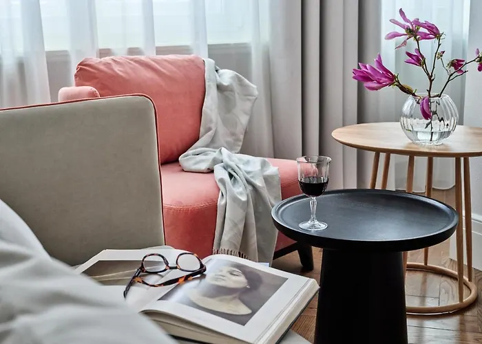 Altus Palace - Destigo