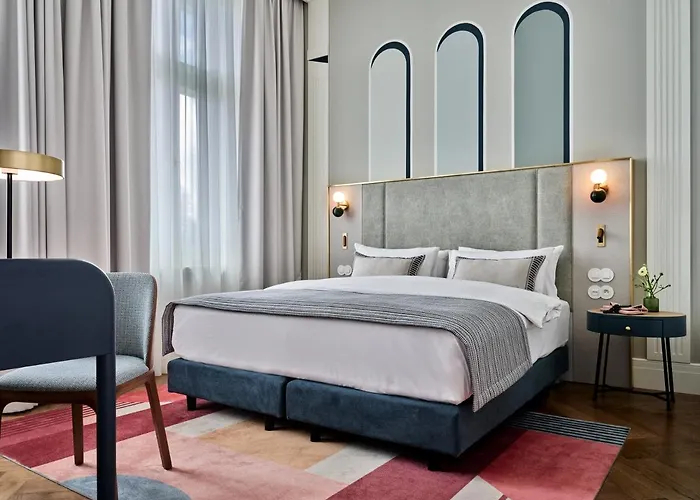 Ξενοδοχείο Altus Palace - Destigo 5*