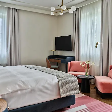 Altus Palace - Destigo Отель Вроцлав