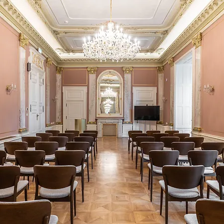 Altus Palace - Destigo Breslau