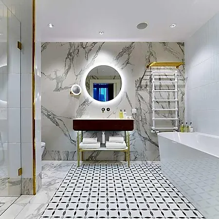 Altus Palace - Destigo 5* Breslau