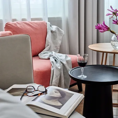 Готель Altus Palace - Destigo 5*