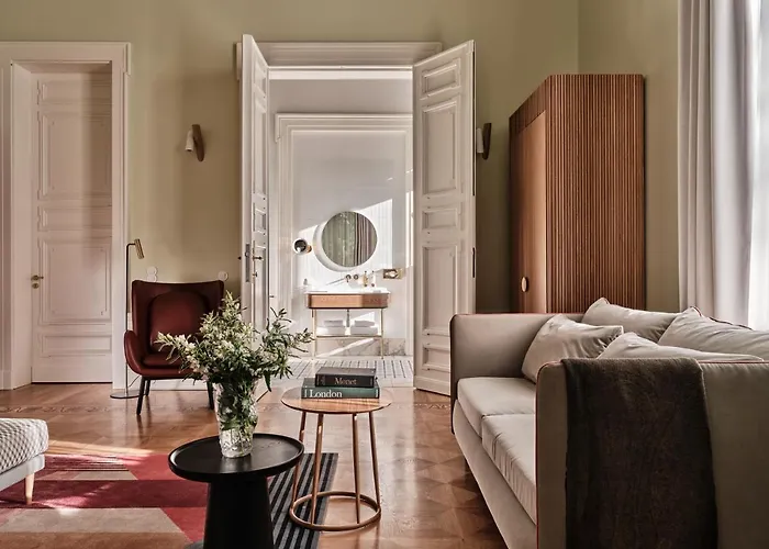 Altus Palace - Destigo Hotel Breslavia