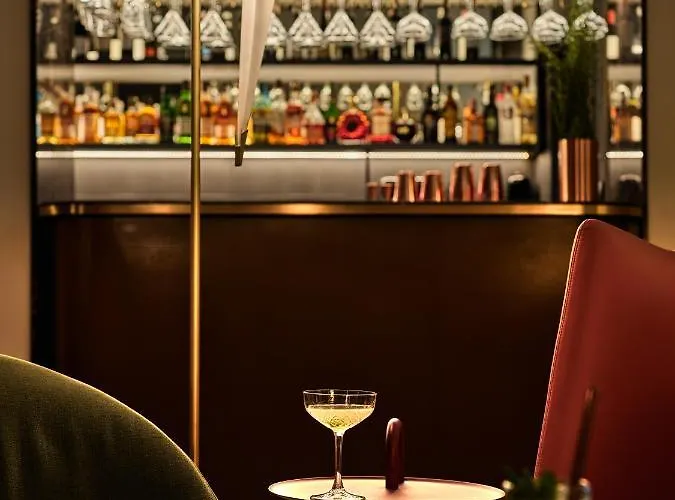 Altus Palace - Destigo Отель Вроцлав