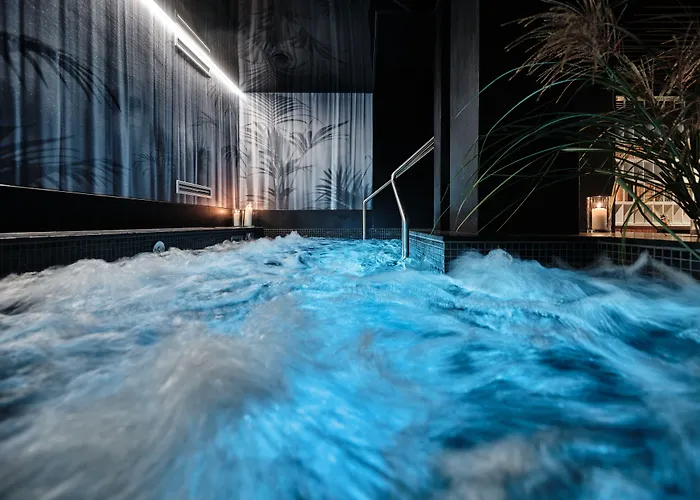 Altus Palace - Destigo 5* Breslavia