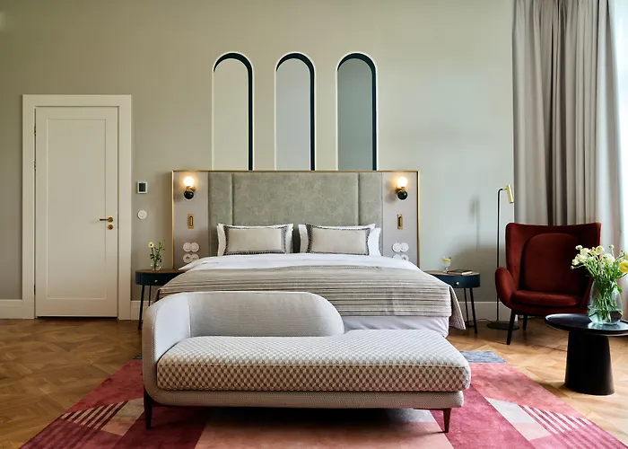 Altus Palace - Destigo Отель Вроцлав