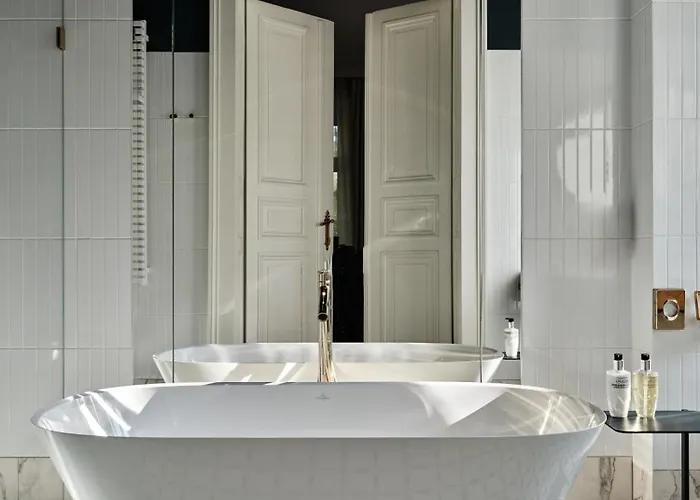 Altus Palace - Destigo 5* Вроцлав